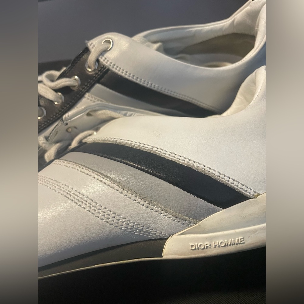 Dior Monochrome Casual Sneakers - Picture 2 of 2
